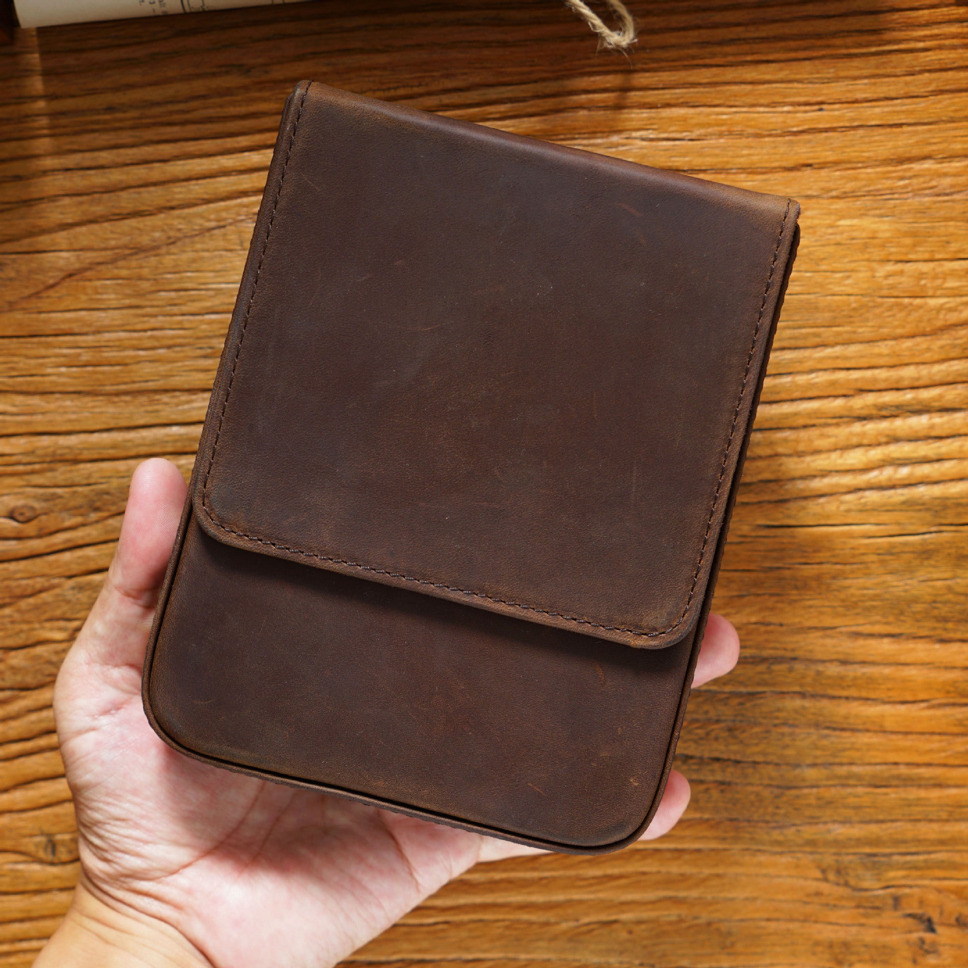 Vintage Leather Pen Case Storage with 6 Slots