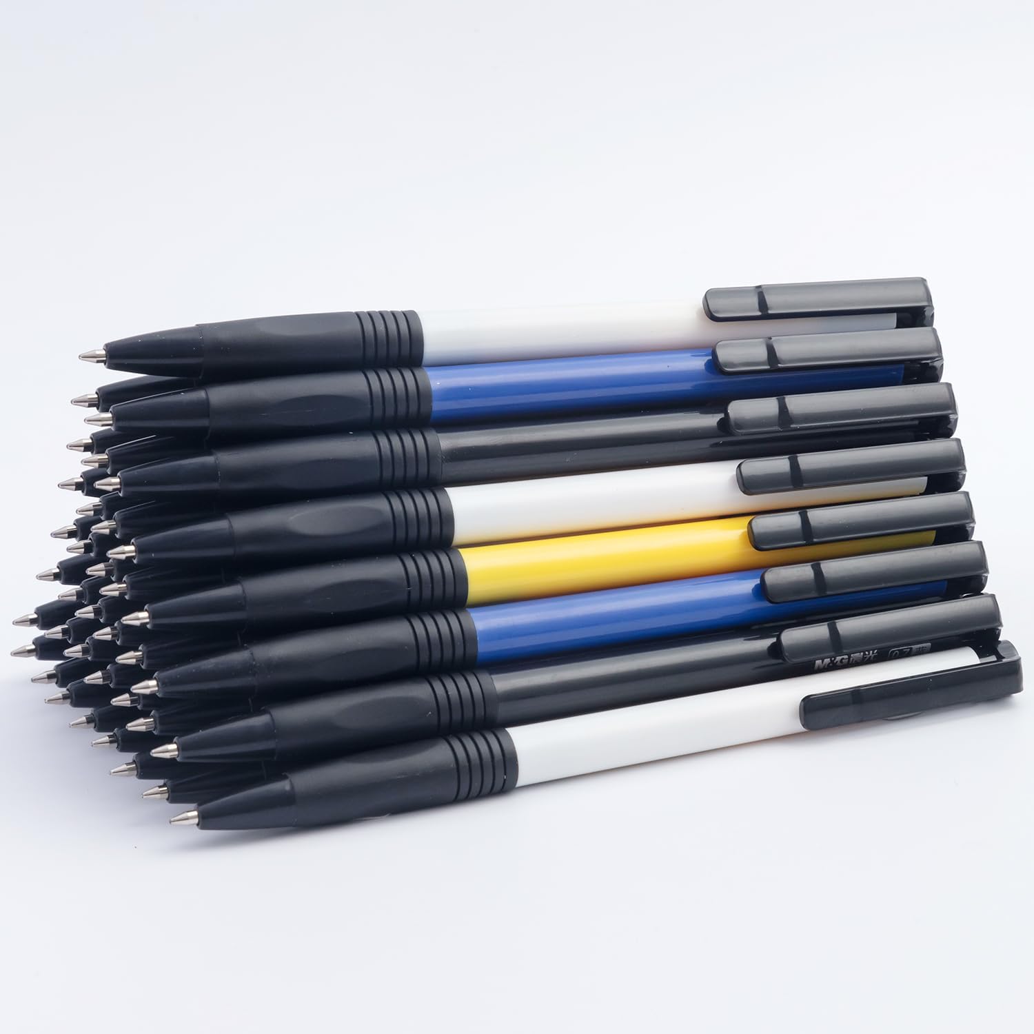 M&G 36Pcs Retractable Ballpoint Pens with Black ink 0.7mm